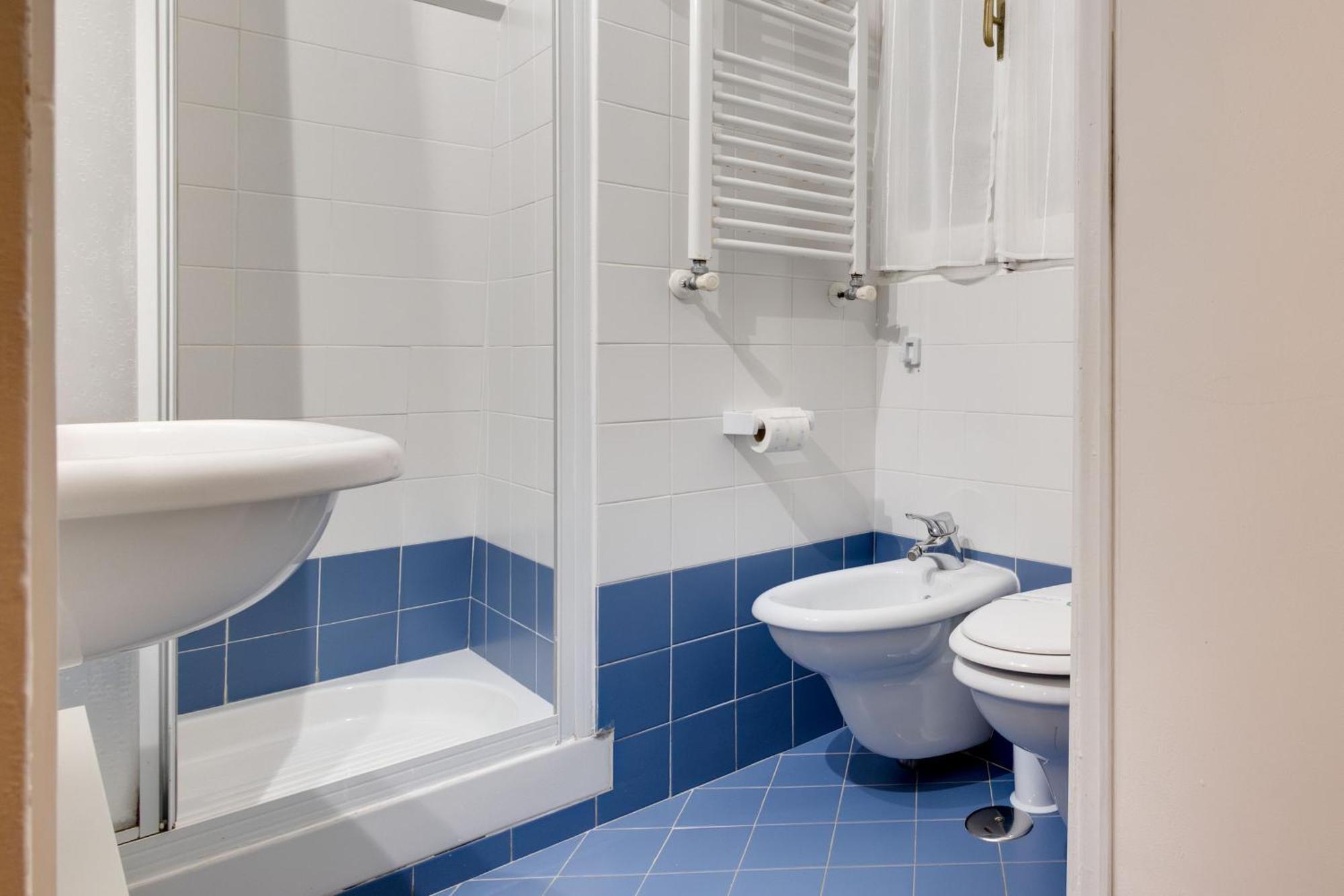 Отель Clavdia Mini Flat Рим Экстерьер фото